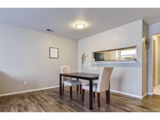 Photo #4: 4960641 Listing