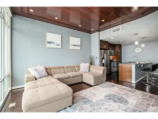 Photo #4: 4962930 Listing 