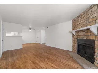 Photo #2: 4967921 Listing