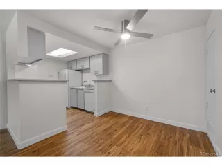 Photo #4: 4967921 Listing