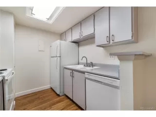 Photo #6: 4967921 Listing