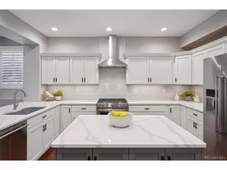 Photo #3: 4969100 Listing