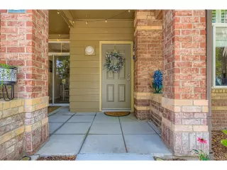 Photo #2: 4970150 Listing 