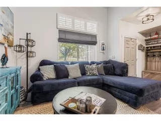 Photo #6: 4970150 Listing 