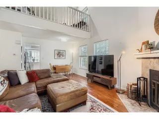 Photo #6: 4970535 Listing