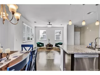 Photo #3: 4971803 Listing