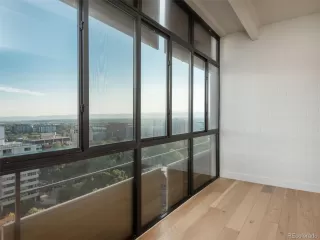 Photo #6: 4975850 Listing 