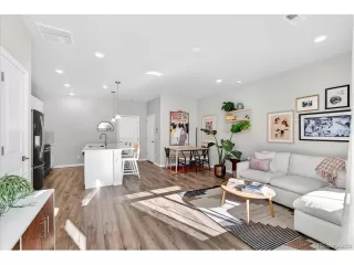 Photo #3: 4978678 Listing 