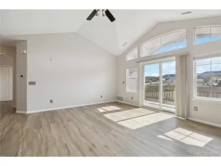 Photo #3: 4979096 Listing