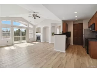 Photo #4: 4979096 Listing