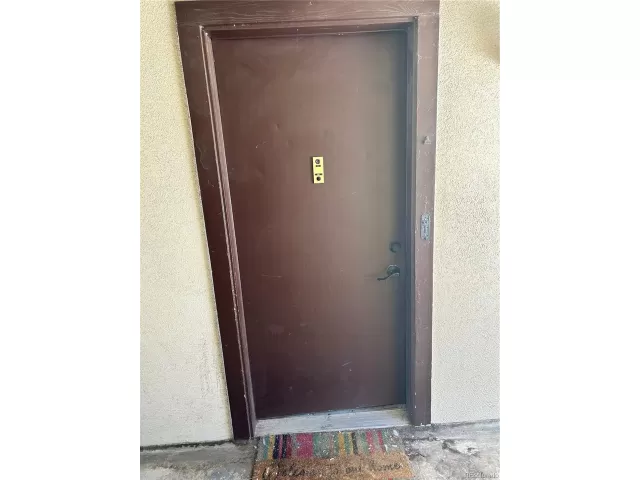 MLS: 4979168 Condo For Sale