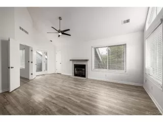 Photo #5: 4979278 Listing 