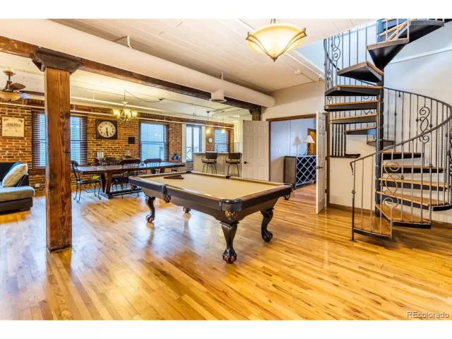 MLS: 4979401 Condo For Sale