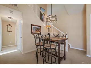 Photo #5: 4979774 Listing