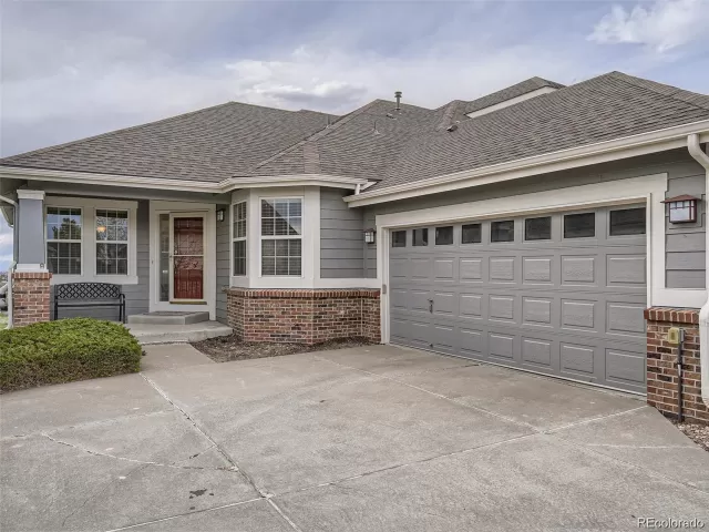 MLS: 4980341 Condo For Sale