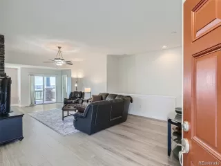 Photo #4: 4980341 Listing