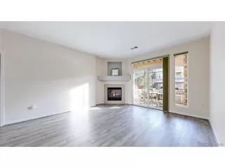 Photo #5: 4981458 Listing 