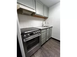 Photo #2: 4983070 Listing