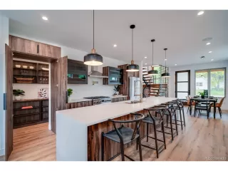 Photo #6: 4984721 Listing