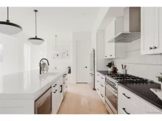 Photo #2: 4985004 Listing 