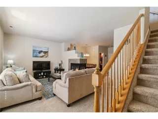 Photo #2: 4986370 Listing