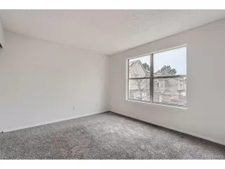 Photo #4: 4987033 Listing 