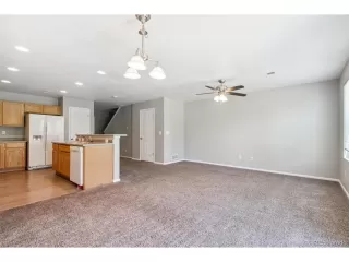 Photo #6: 4988205 Listing