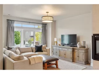 Photo #3: 4988537 Listing 