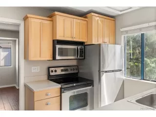 Photo #2: 4990403 Listing