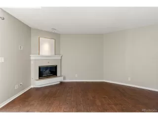 Photo #5: 4990403 Listing