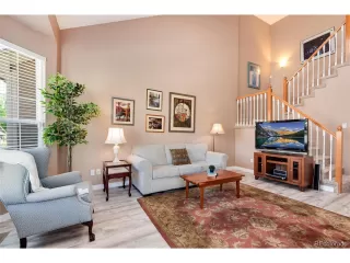 Photo #2: 4990798 Listing 