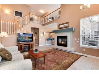 Photo #5: 4990798 Listing 