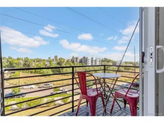 Photo #4: 4993844 Listing