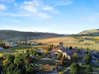 Photo #4: 4996424 Listing