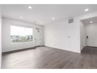 Photo #2: 4996452 Listing 