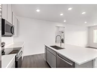 Photo #5: 4996452 Listing 