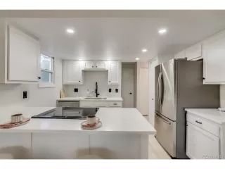 Photo #5: 4997154 Listing