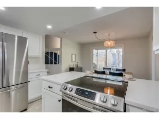 Photo #6: 4997154 Listing