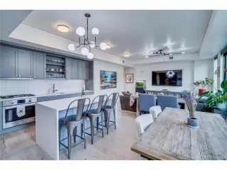 Photo #6: 4998190 Listing