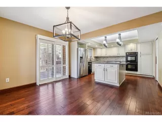 Photo #2: 5003979 Listing