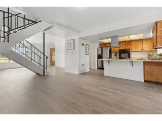 Photo #6: 5005062 Listing 