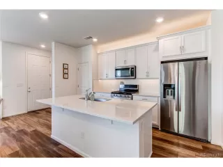 Photo #4: 5006521 Listing