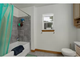 Photo #3: 5006791 Listing