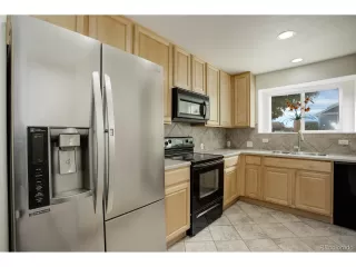 Photo #4: 5006791 Listing