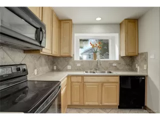 Photo #5: 5006791 Listing