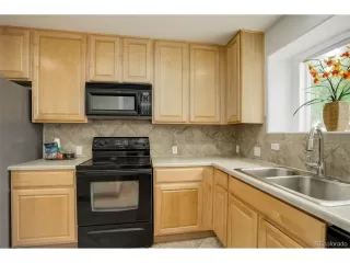 Photo #6: 5006791 Listing