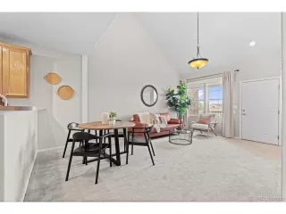 Photo #2: 5006958 Listing