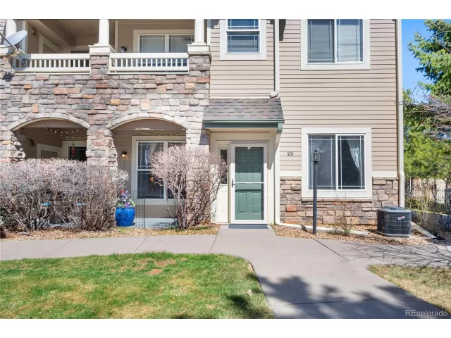 MLS: 5007529 Condo For Sale