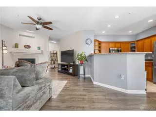 Photo #5: 5007529 Listing