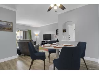 Photo #4: 5009684 Listing 